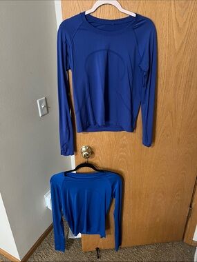 Blue Long Sleeve Athletic Tops